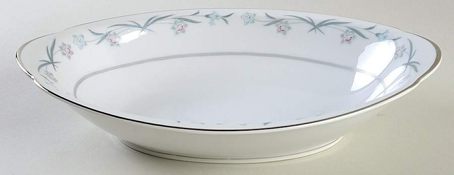 Glenora 11" Oval Vegetable Bowl by Meito-1