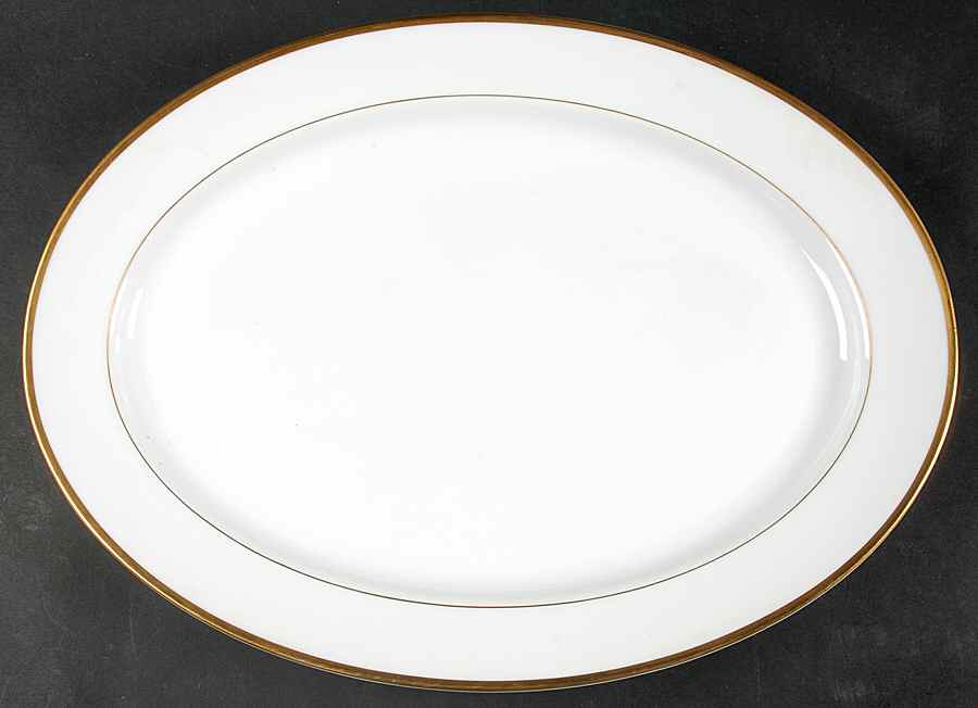 Goldena 16" Oval Serving Platter by Meito-1