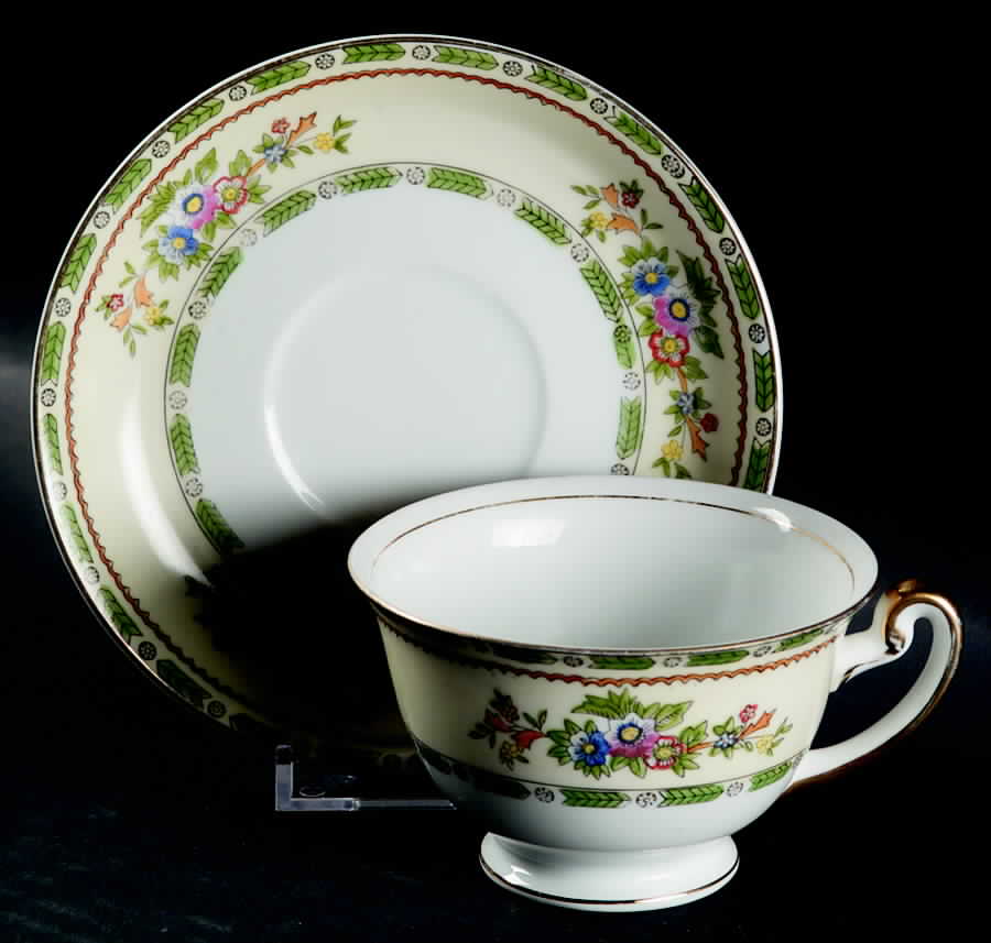 Grafton Footed Cup & Saucer Set by Meito-1