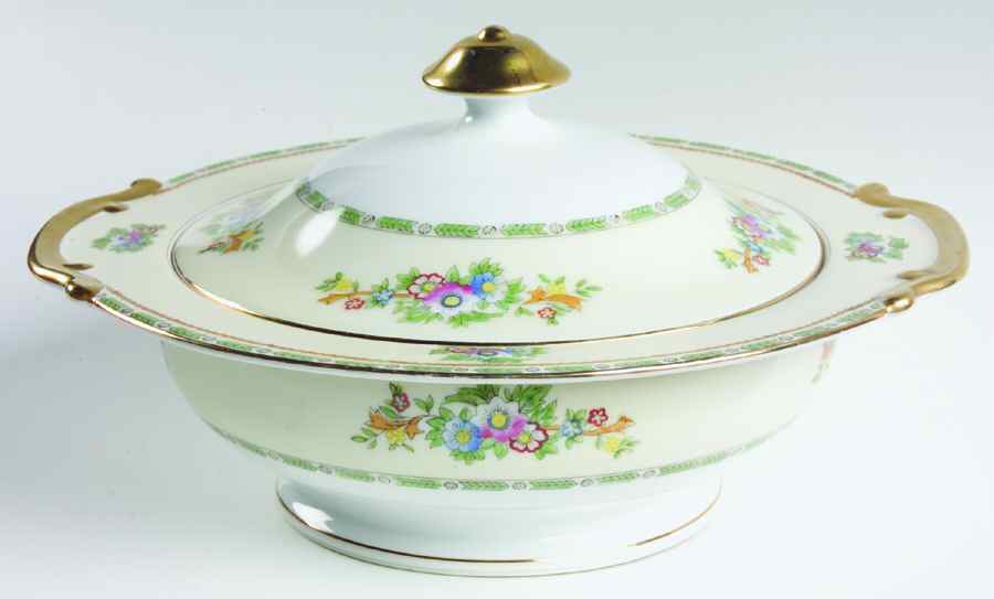 Grafton Round Covered Vegetable by Meito-1