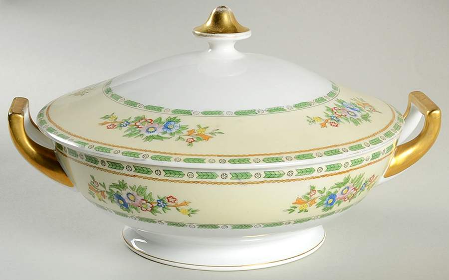 Grafton Round Covered Vegetable by Meito-1