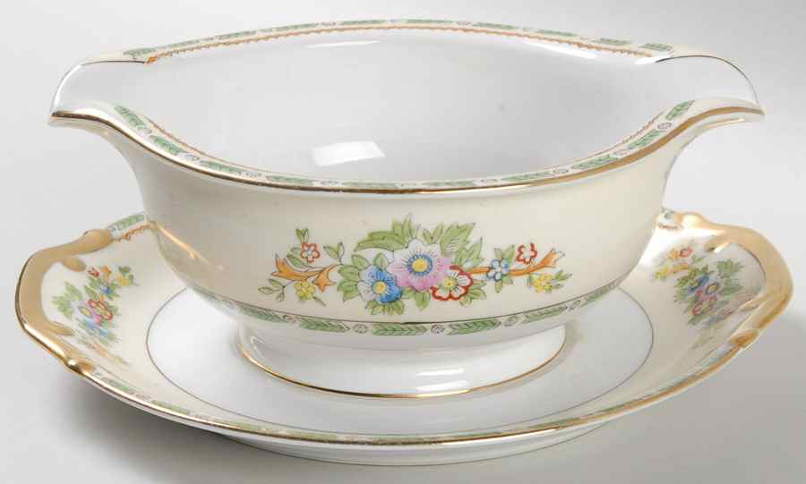 Grafton Gravy Boat with Attached Underplate by Meito-1