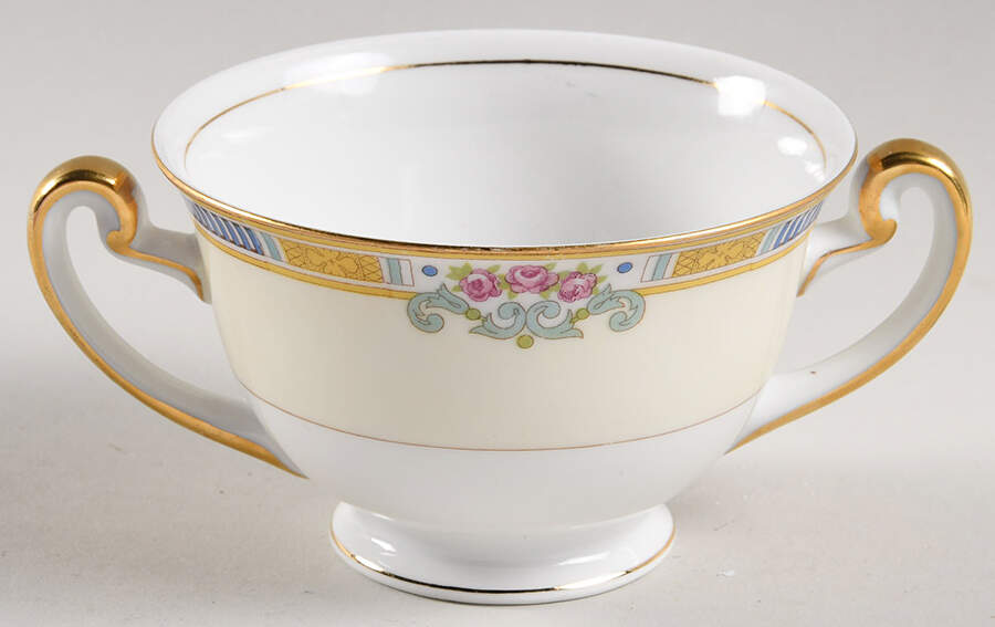 The Hampton Footed Bouillon Cup by Meito-1