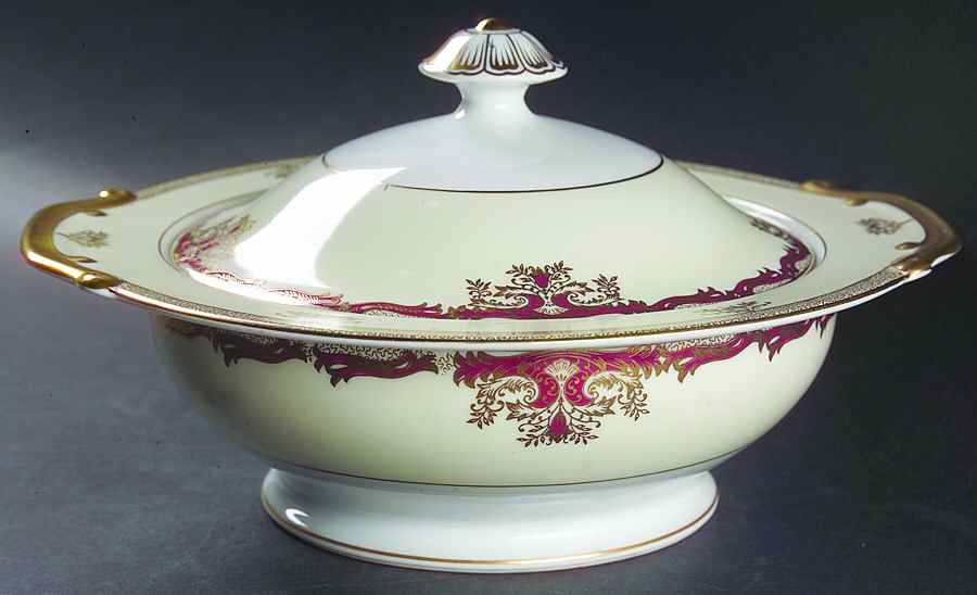 Hampton Round Covered Vegetable by Meito-1