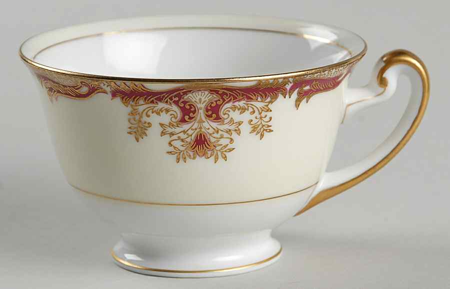 Hampton Footed Cup by Meito-1