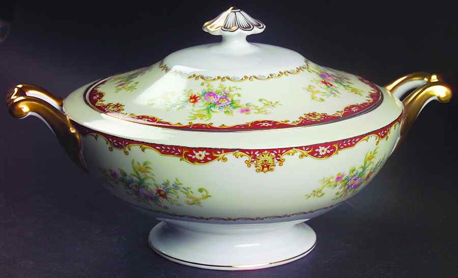 Hanover Round Covered Vegetable by Meito-1