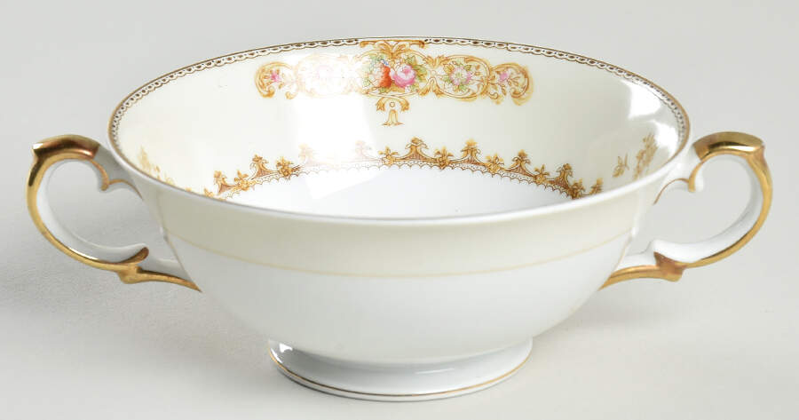 Hastings Footed Cream Soup Bowl by Meito-1