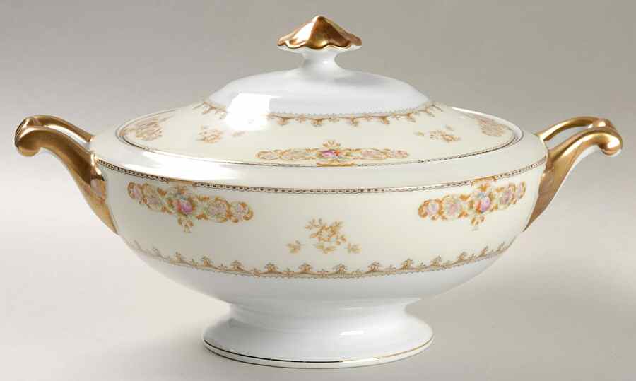 Hastings Round Covered Vegetable by Meito-1