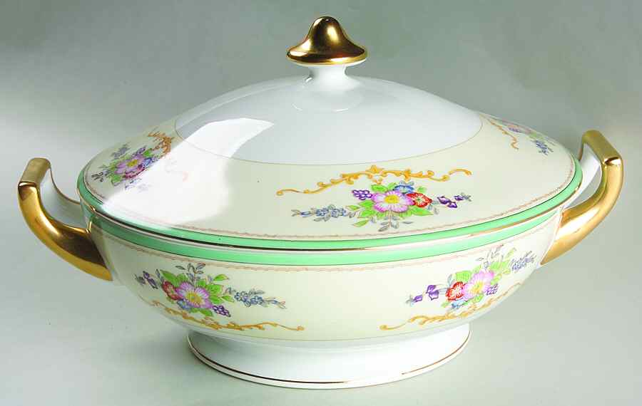 Hopkins Round Covered Vegetable by Meito-1
