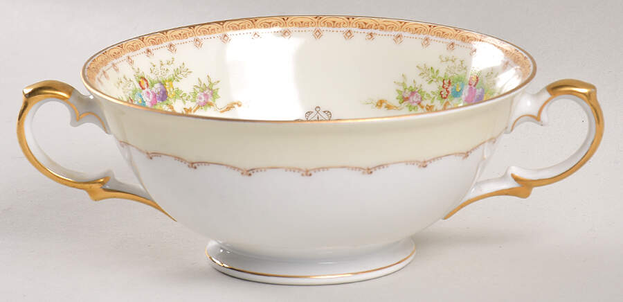 Jewel Footed Cream Soup Bowl by Meito-1