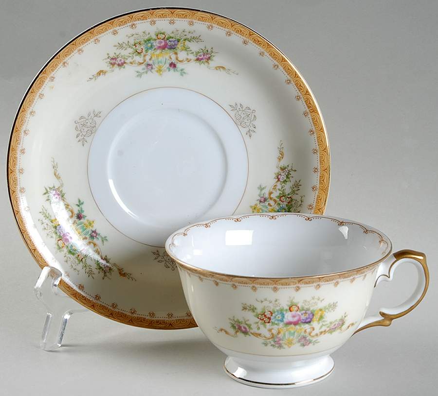 Jewel Footed Cup & Saucer Set by Meito-1