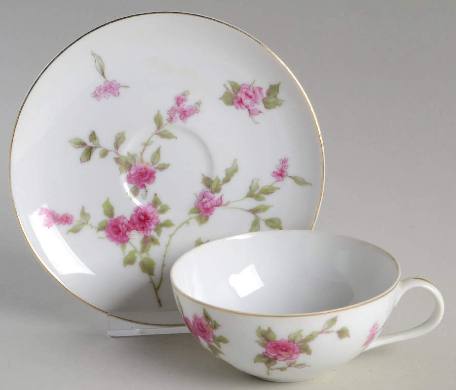June Flat Cup & Saucer Set by Meito-1