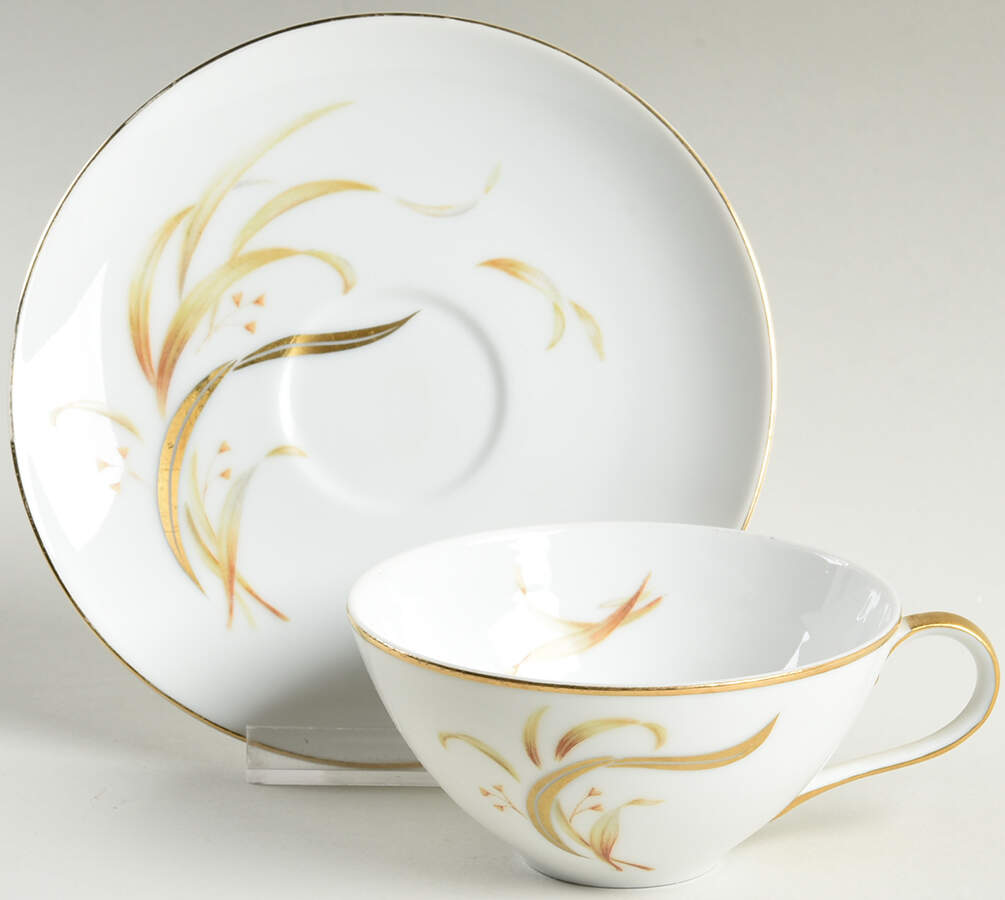 Keepsake (Gold Leaves on White) Flat Cup & Saucer Set by Meito-1