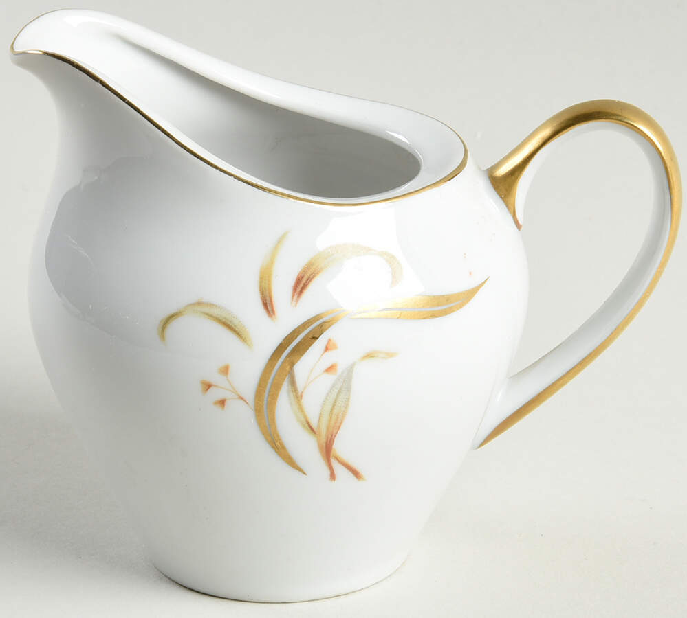 Keepsake (Gold Leaves on White) Creamer by Meito-1