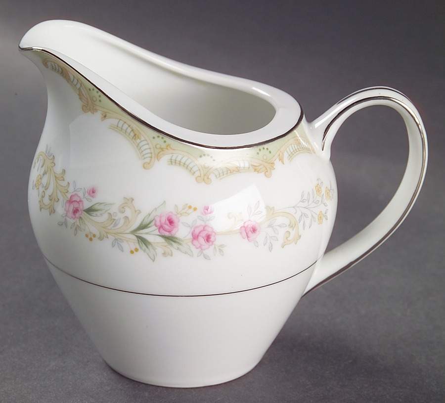 Kenwood Creamer by Meito-1