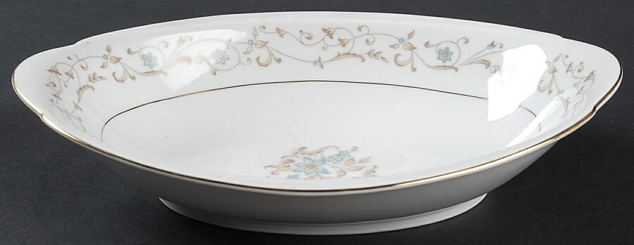 Lace 11" Oval Vegetable Bowl by Meito-1