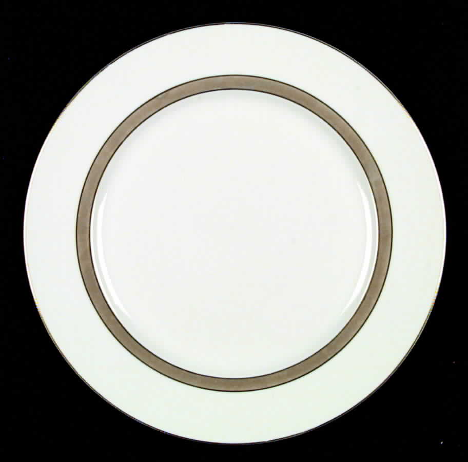 Largo Dinner Plate by Meito-1