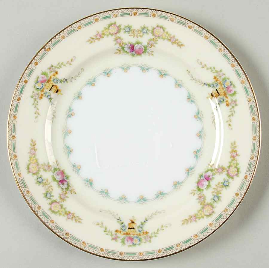 Laurel Bread & Butter Plate by Meito-1