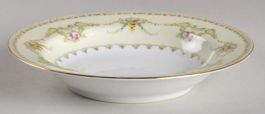 Laurel Rim Soup Bowl by Meito-1