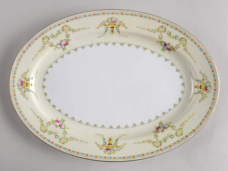 Laurel 12" Oval Serving Platter by Meito-1