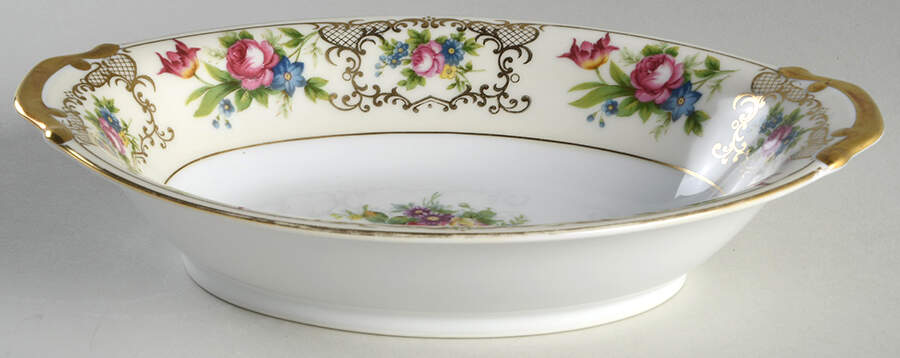 Lee Dresden 9" Oval Vegetable Bowl by Meito-1