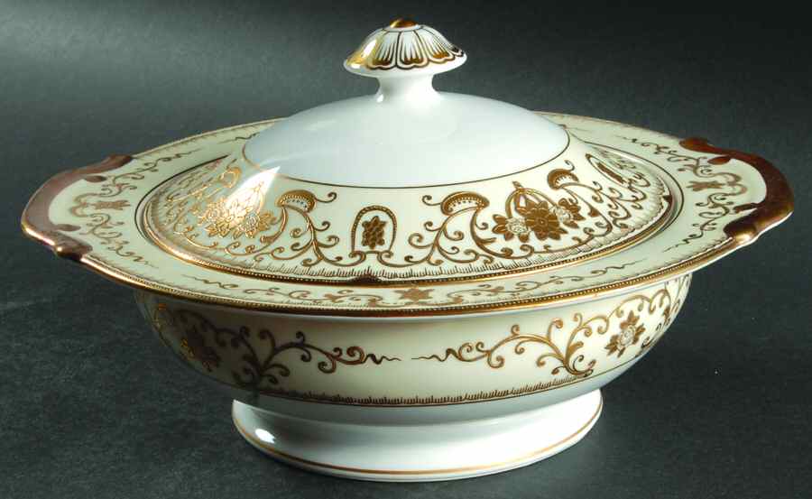 Lee Gold Round Covered Vegetable by Meito-1