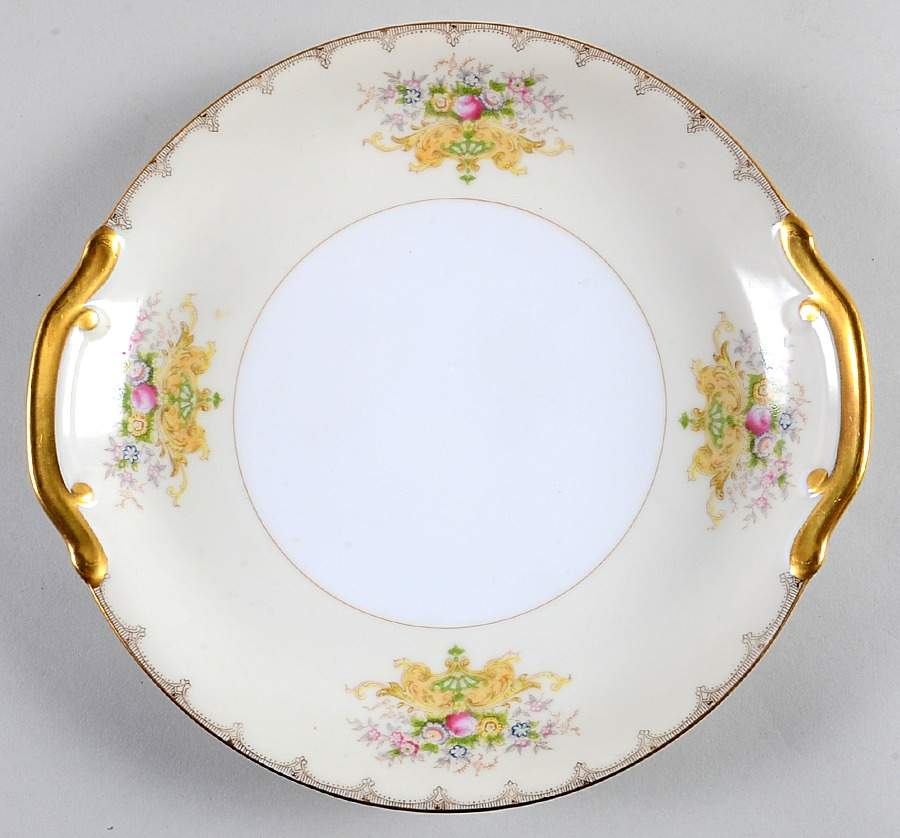 Linden Handled Cake Plate by Meito-1