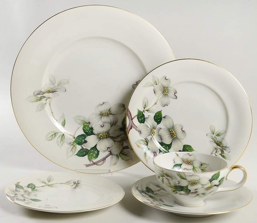 Livonia  5 Piece Place Setting by Meito-1