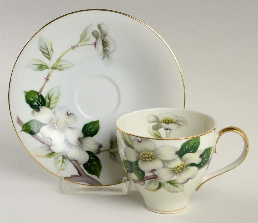 Livonia  Flat Demitasse Cup & Saucer Set by Meito-1