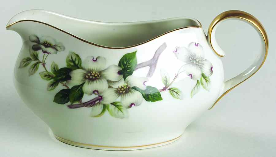 Livonia  Gravy Boat by Meito-1