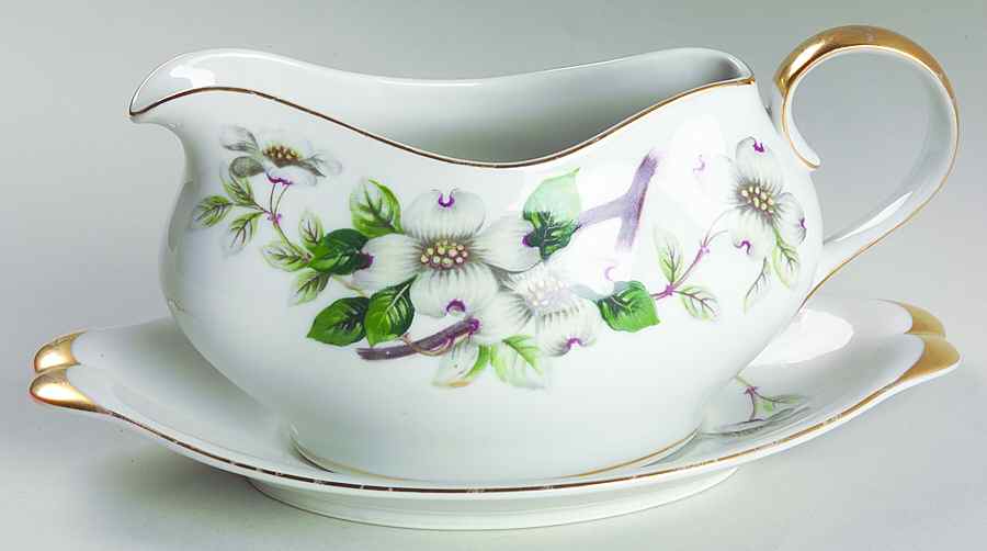 Livonia (White Background) Gravy Boat & Underplate by Meito-1