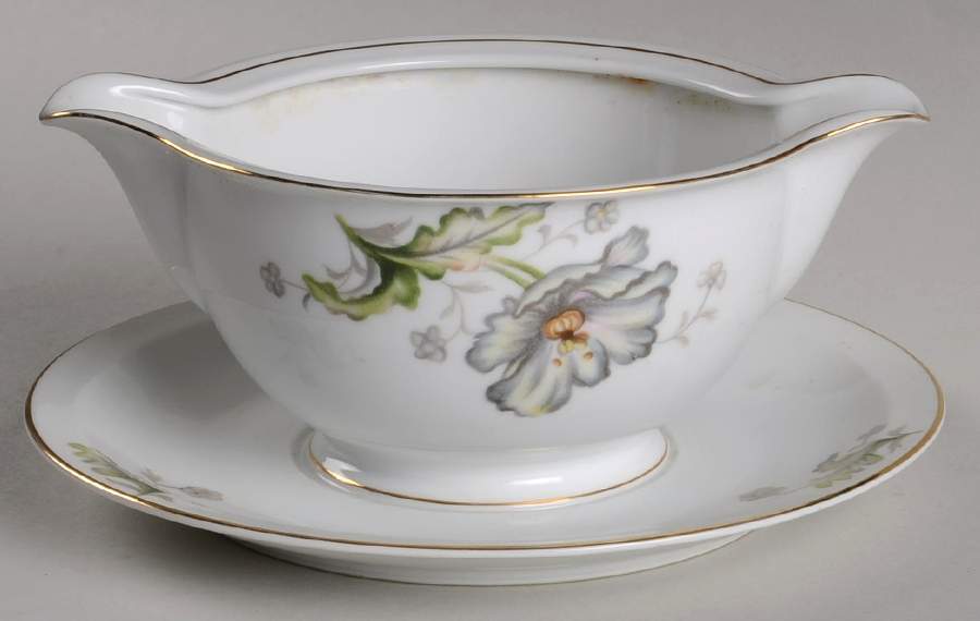 Lotus Gravy Boat with Attached Underplate by Meito-1