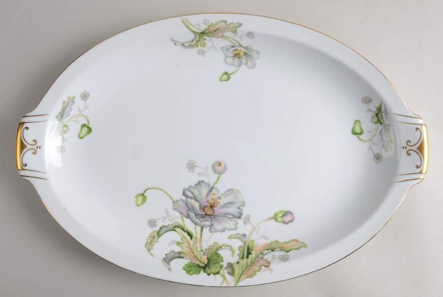Lotus 17" Oval Serving Platter by Meito-1