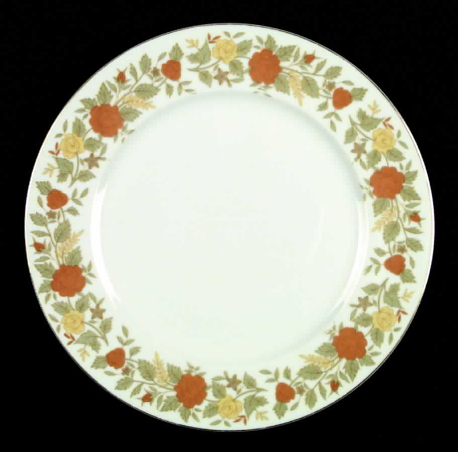Madeleine Dinner Plate by Meito-1