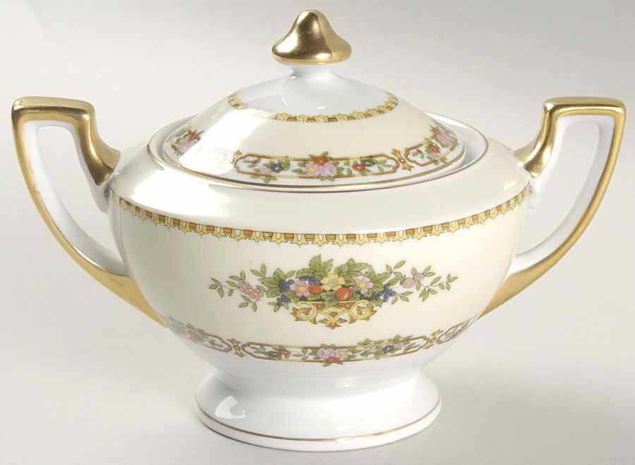The Malta Sugar Bowl & Lid by Meito-1