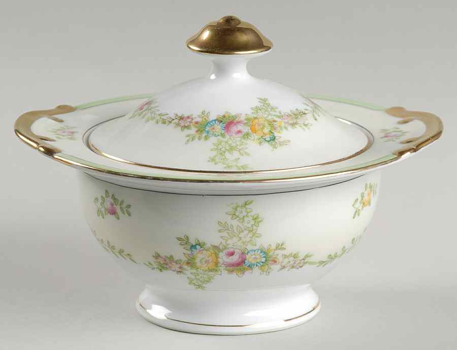 Malta (Green on Cream) Sugar Bowl & Lid by Meito-1