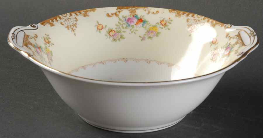 Marie Lugged Cereal Bowl by Meito-1