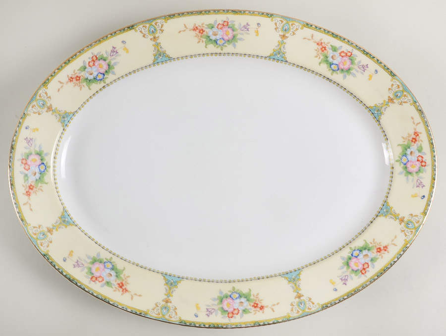 Marcia 16" Oval Serving Platter by Meito-1