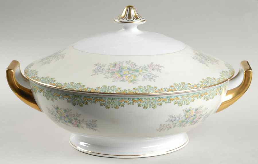 Marie  Round Covered Vegetable by Meito-1