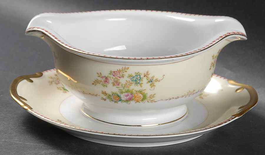 Marjorie Gravy Boat with Attached Underplate by Meito-1