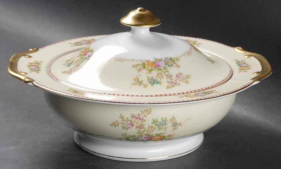 Marjorie Round Covered Vegetable by Meito-1