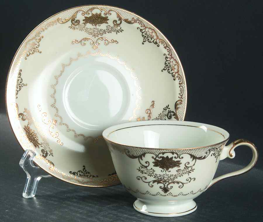 Prince Royal (Marquis) Footed Cup & Saucer Set by Meito-1