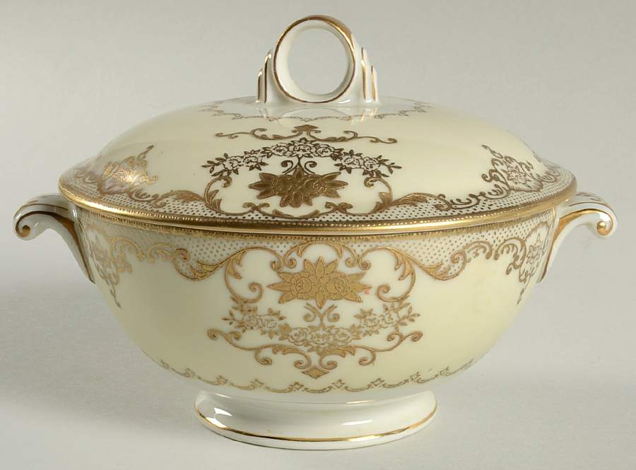 Prince Royal (Marquis) Sugar Bowl & Lid by Meito-1