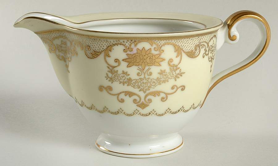 Prince Royal (Marquis) Creamer by Meito-1