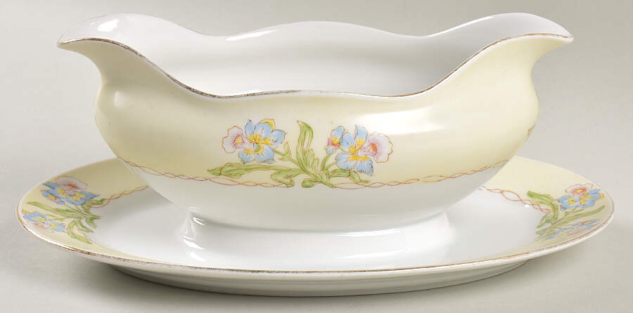 MEI108 Gravy Boat with Attached Underplate by Meito-1