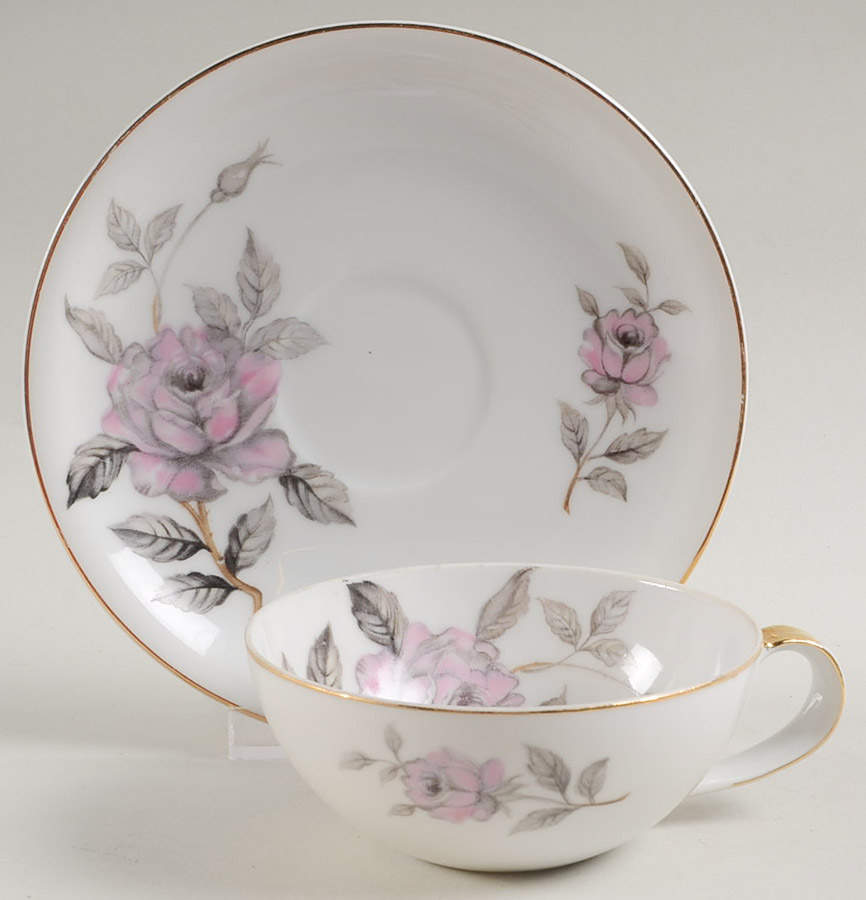 MEI109 Flat Cup & Saucer Set by Meito-1