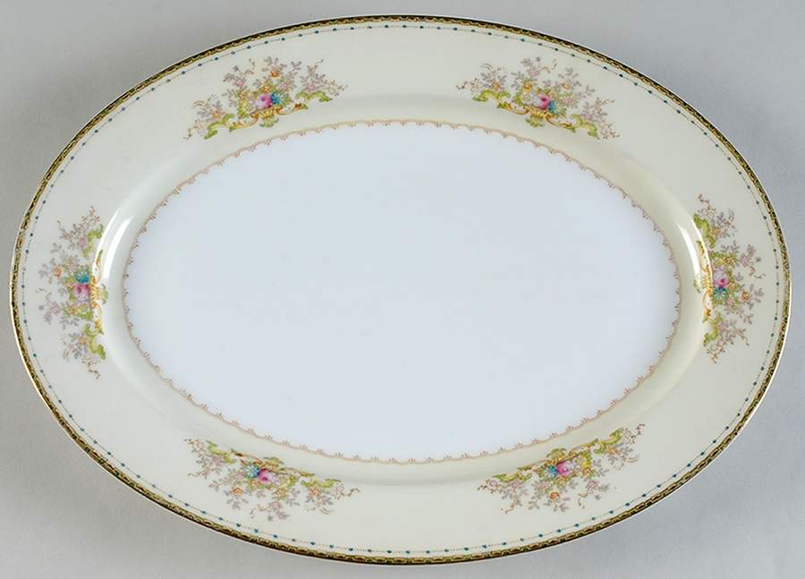 Dorothy 14" Oval Serving Platter by Meito-1