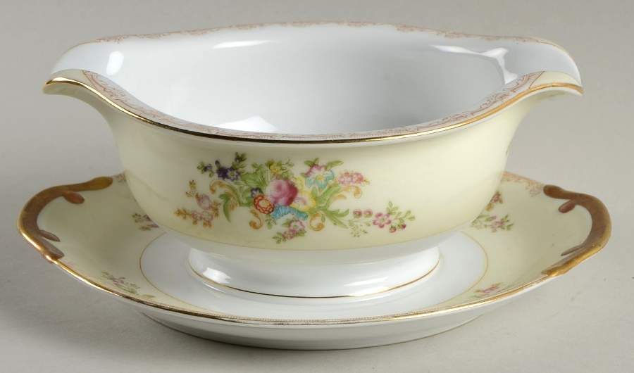 MEI133 Gravy Boat with Attached Underplate by Meito-1
