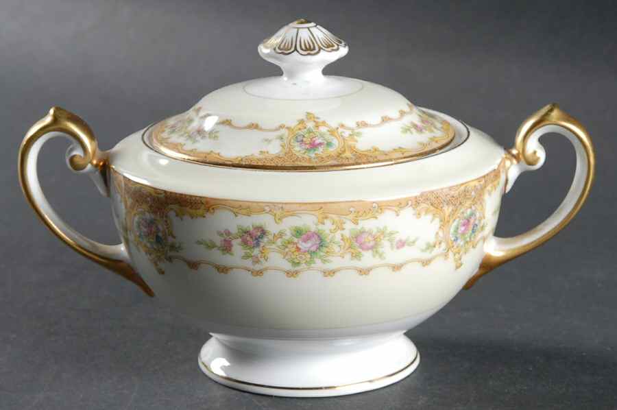 MEI141 Sugar Bowl & Lid by Meito-1