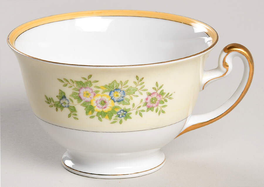 MEI149 Footed Cup by Meito-1